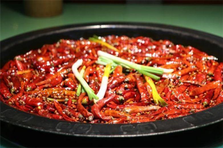 重庆龙洲湾老火锅